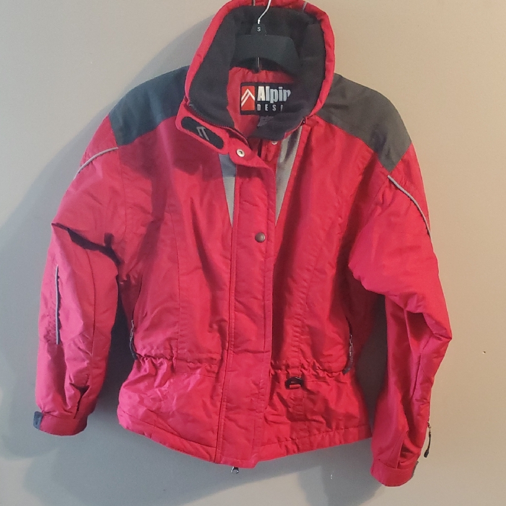 Alpine Red and Gray Puffer Jacket Weather-Resistant Insulation